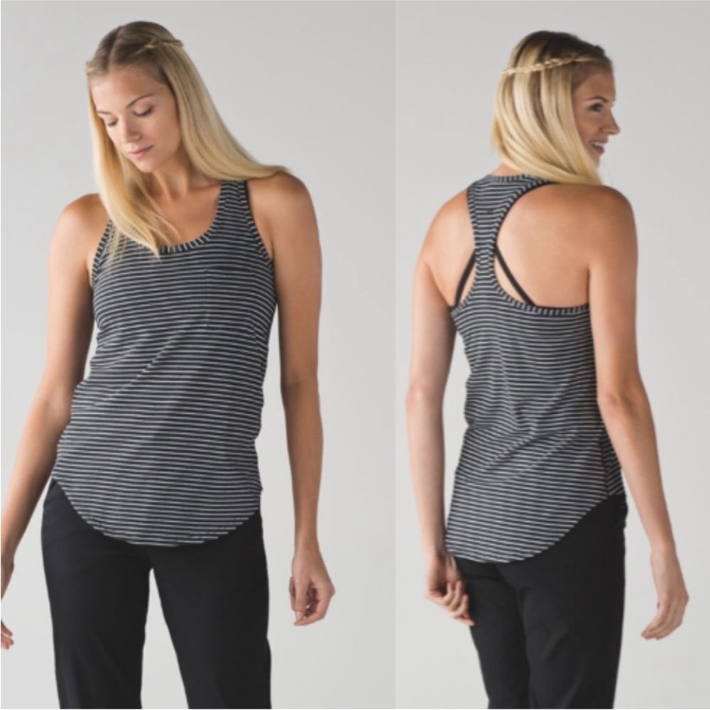 Lululemon Yogi Racerback III Tank Top in Modern Stripe Heathered Black and White